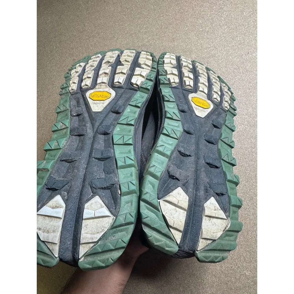 Altra Olympus 5 Mens 10.5 Trail Running Shoes Black Gray Green Vibram AL0A7R6P